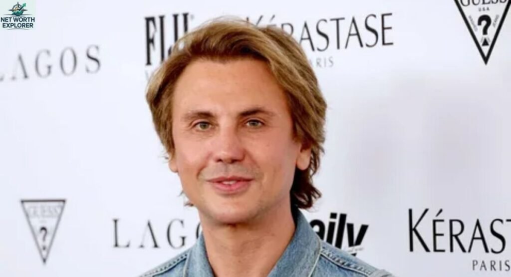 How Much Jonathan Cheban Earns Per Month